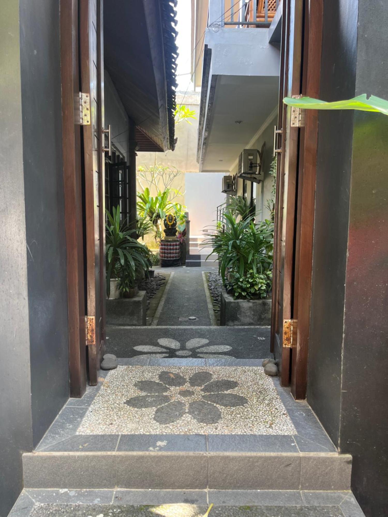 Oda Guest House Ubud Exterior photo