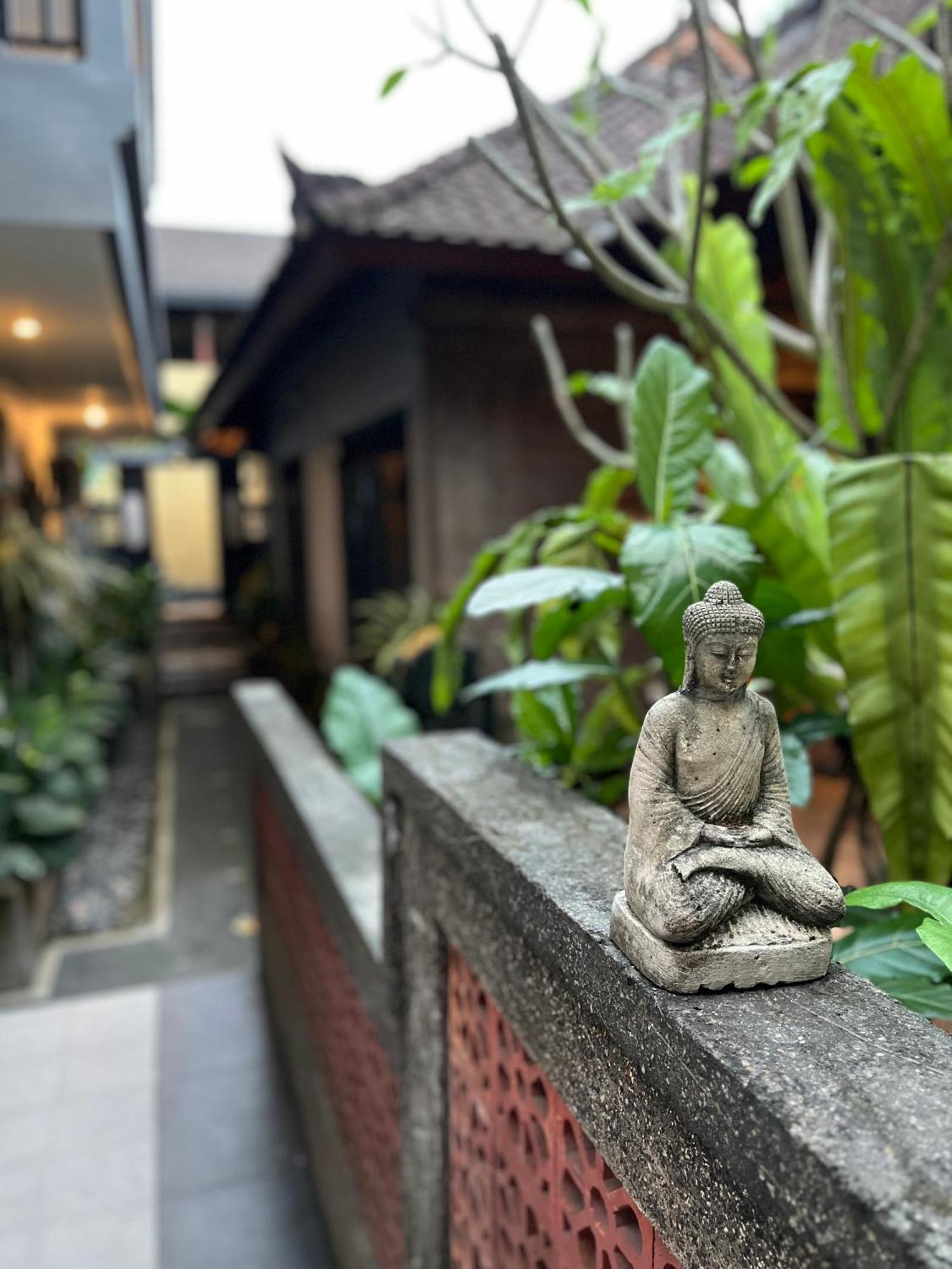 Oda Guest House Ubud Exterior photo